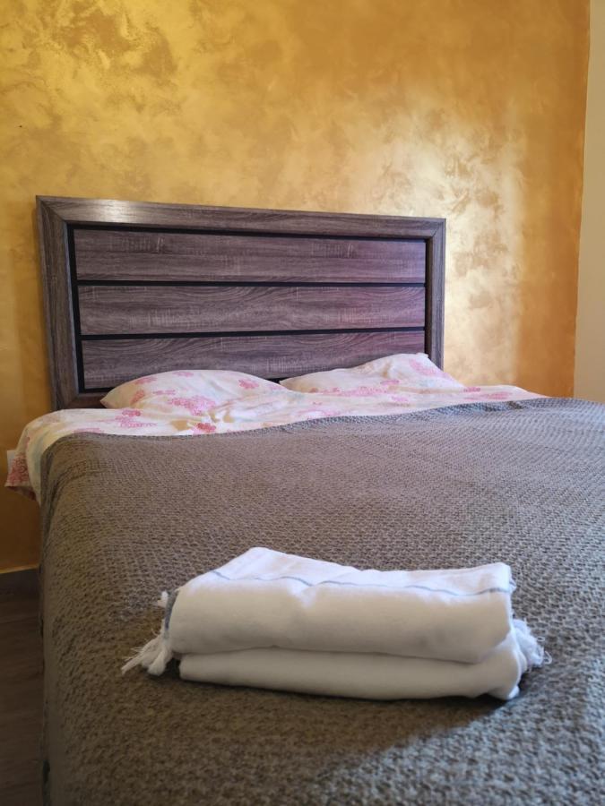 Milan Rooms 康斯坦察 外观 照片